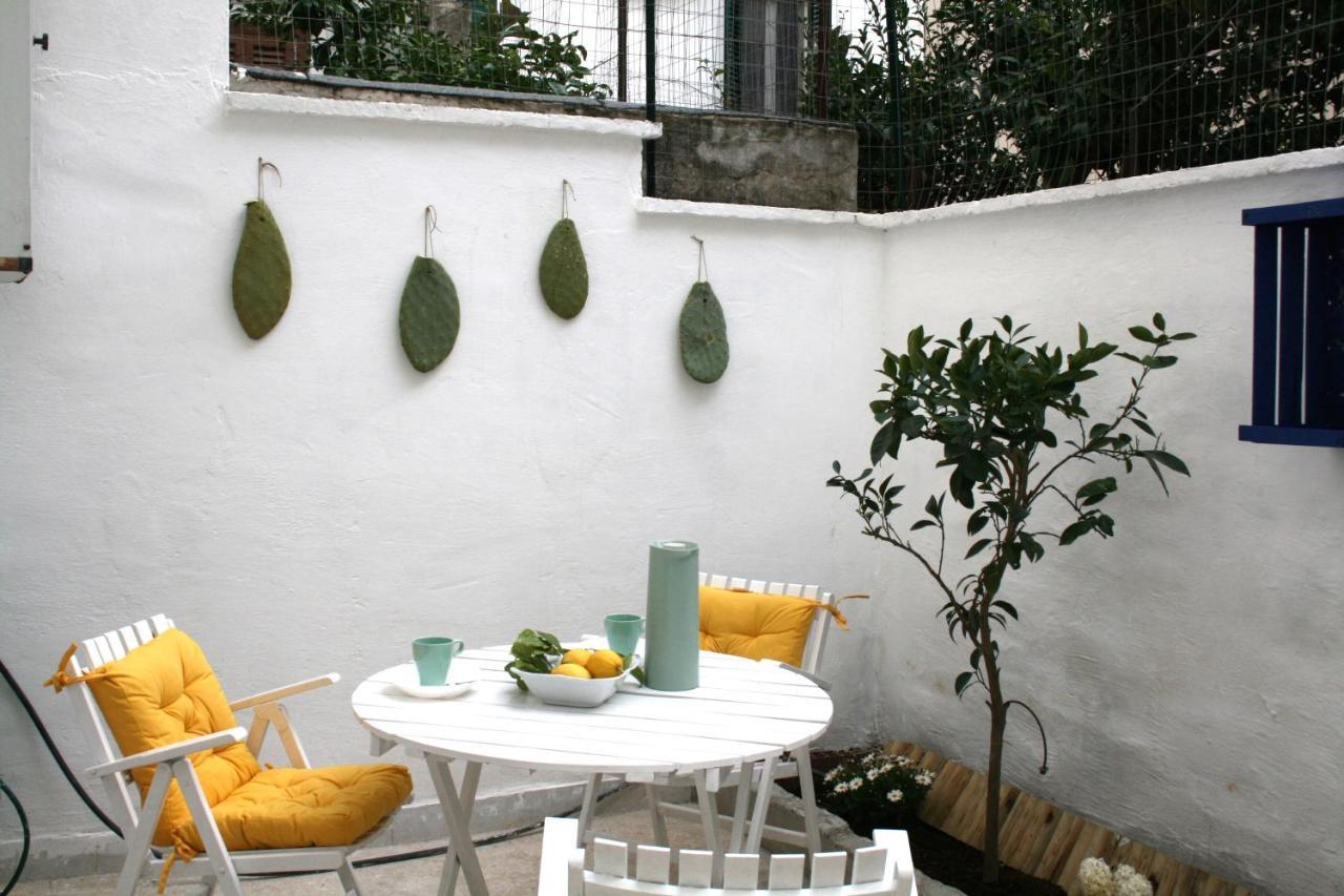 Willkommen In Einem Private Garden Apartment *