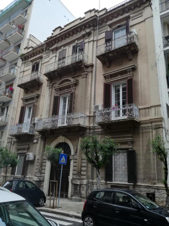 House Of Colors Apartment