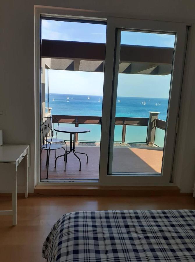 Attico Apartamento *