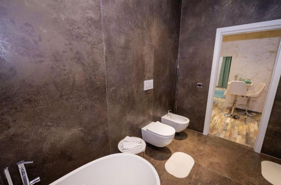 Sea Luxor Apartment Bari