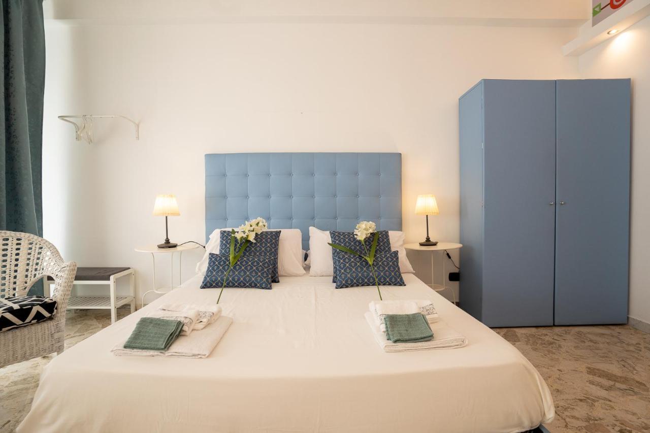 Cavour Centro _ Brand Life _ Guest house *