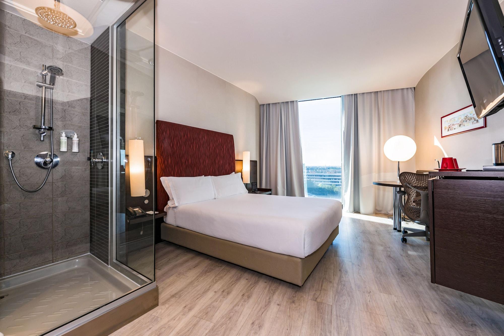 Hi 4* Bari