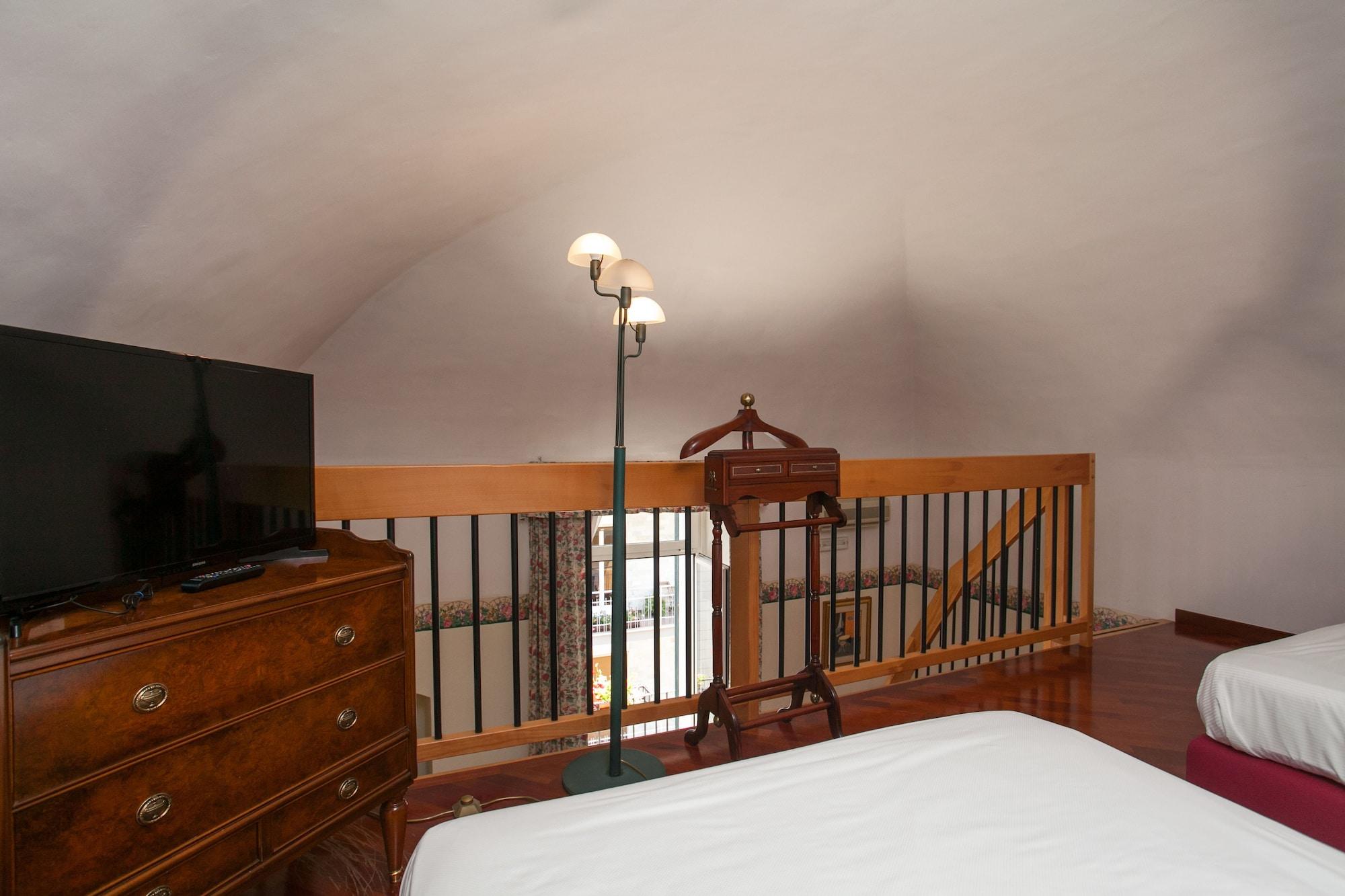 Aparthotel Zodiacus Bari