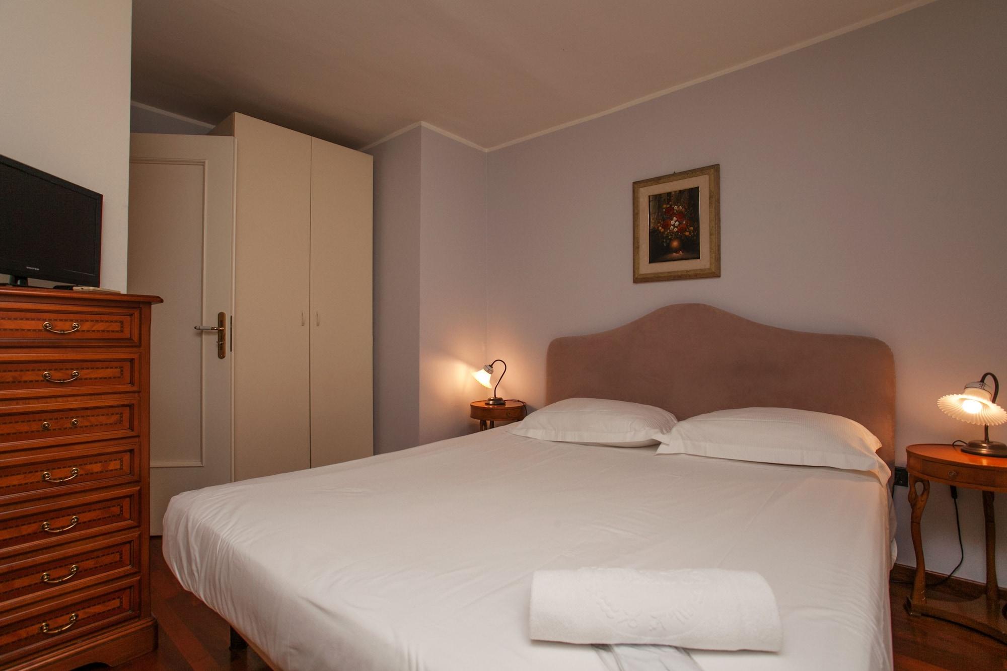 Zodiacus Aparthotel 2*