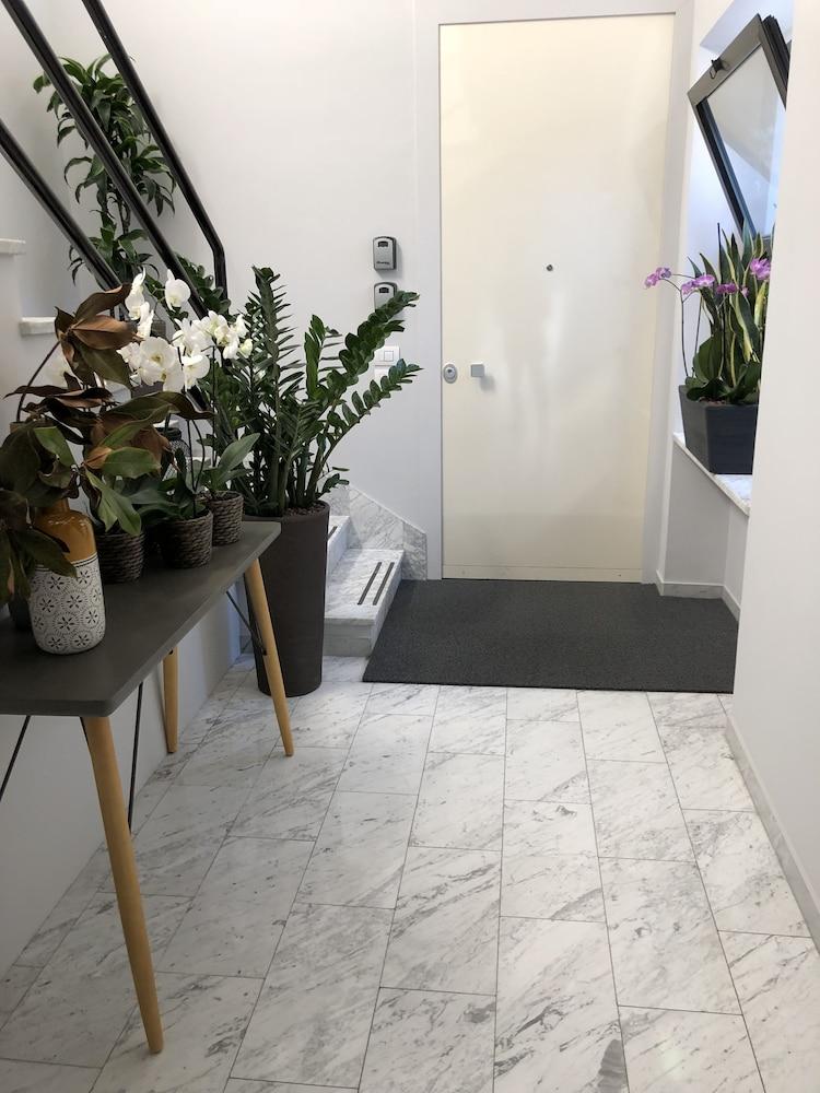 Bed & Breakfast 200 & Terrace Bari