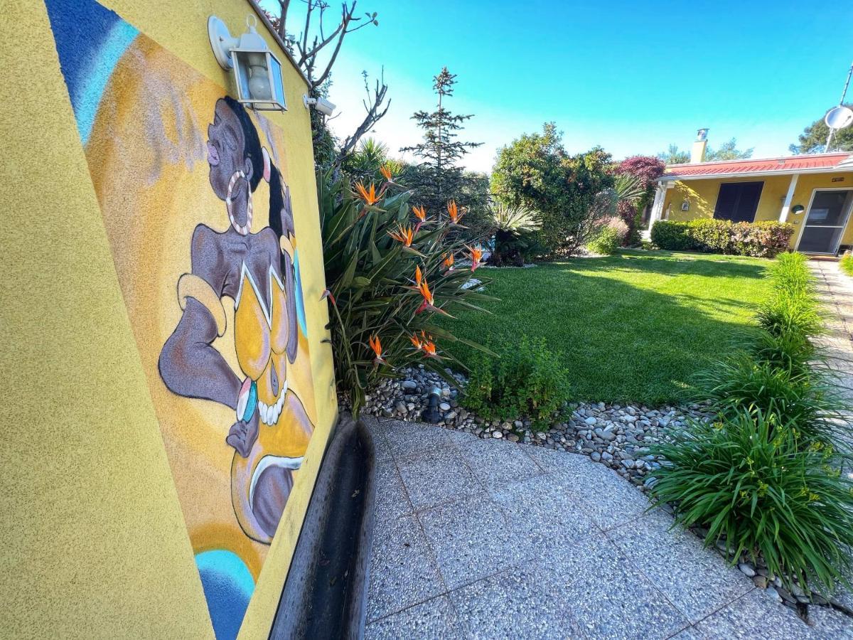 La Casa (Adults Only)
