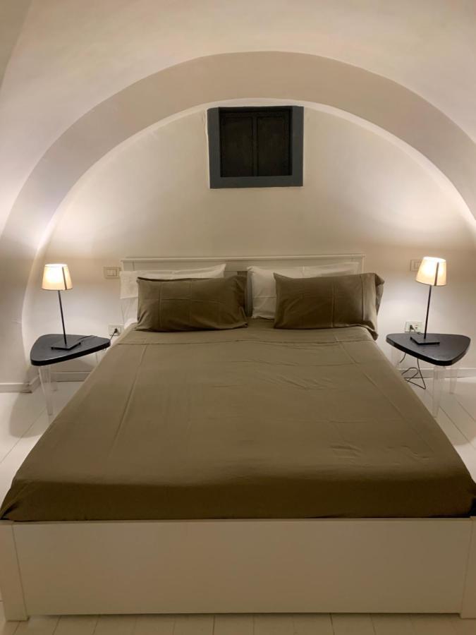 Ground Floor Center 85