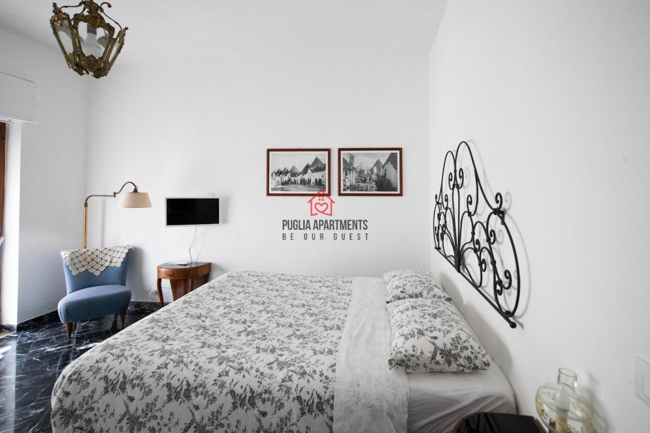 Apartment Golden And Silver House Center Near The Trains Bari