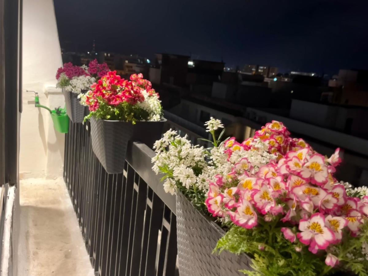 Mikka Studios: Luxury Căn hộ