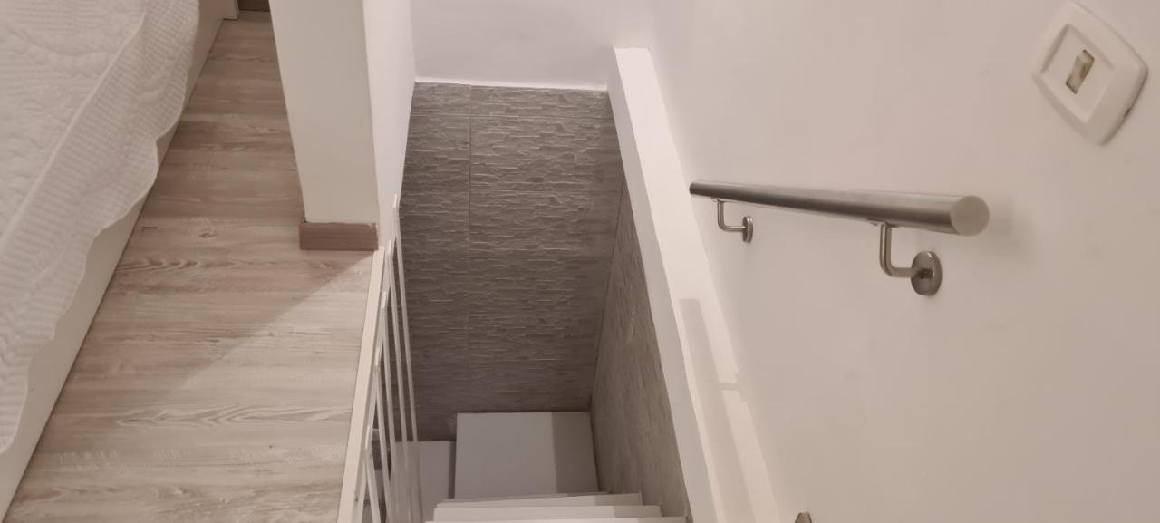 Di Paola Via Crisanzio Apartment Bari