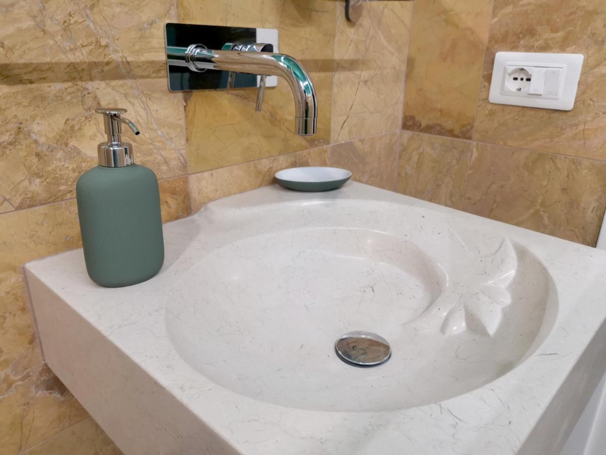 Apartment Speciale Tarshito *