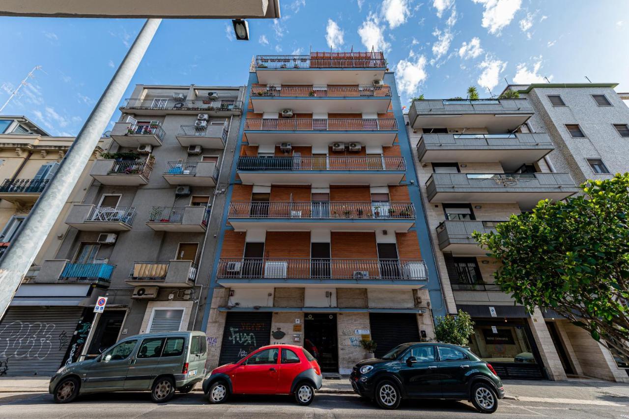 Astare -short Lets In Carrassi- Bari