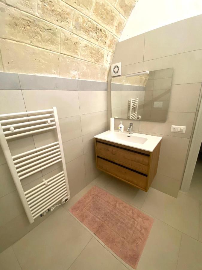 Apartment Cave *