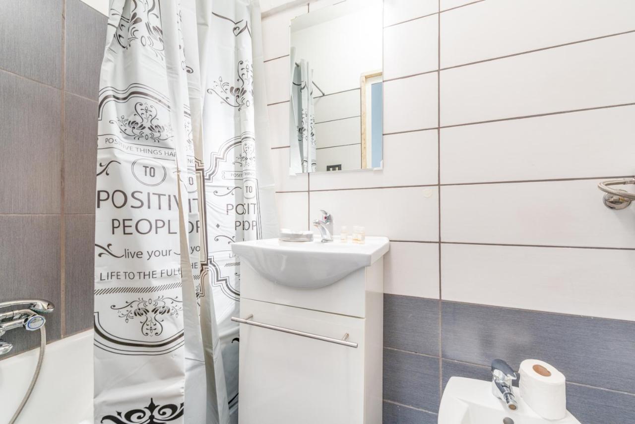 Stazione & Universita Lovely Apartament *