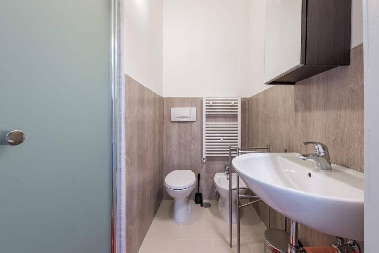 Apartment 5ino *