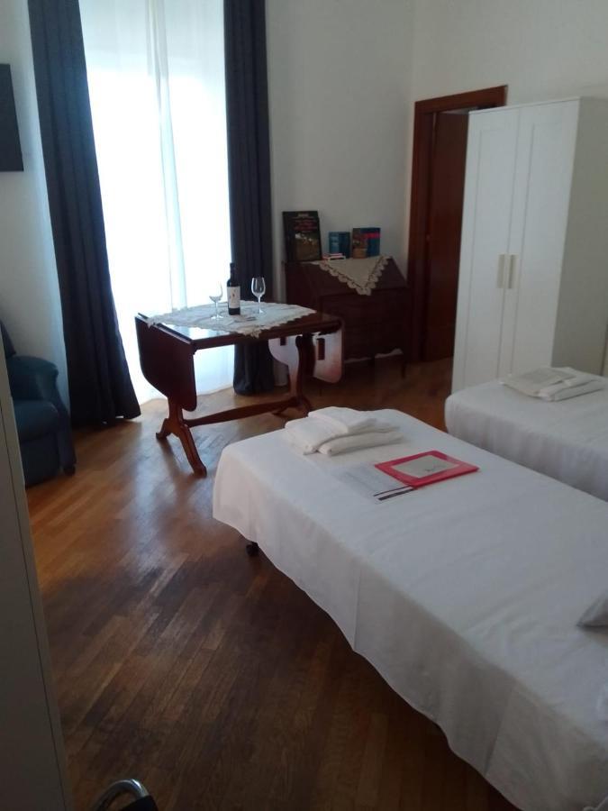 Guest house Domus Nikolai 2*