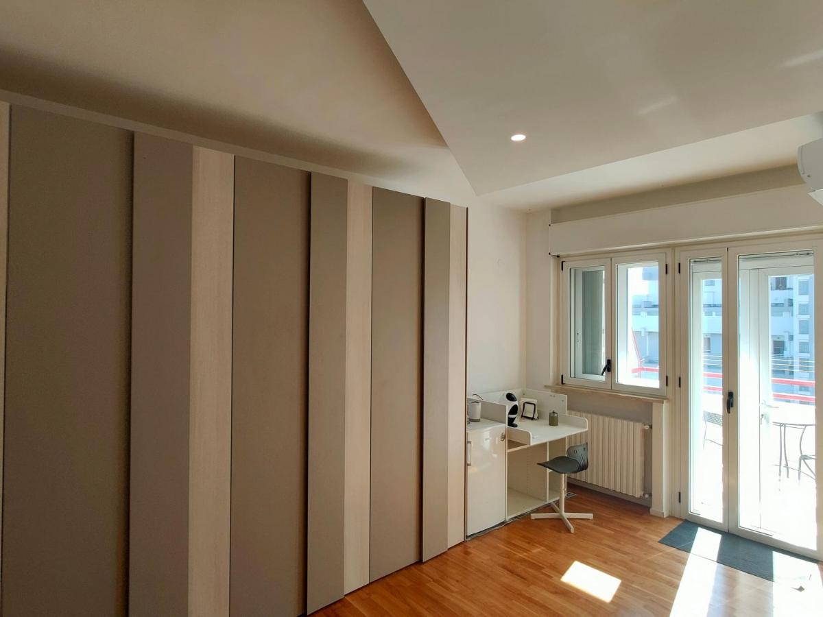 Apartment Seafront Suites