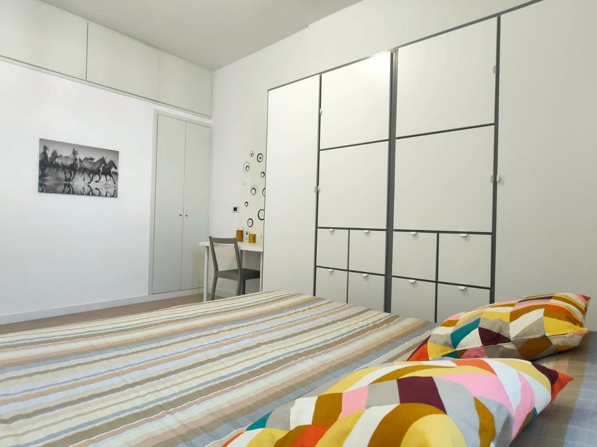 Apartment Seafront Suites Bari