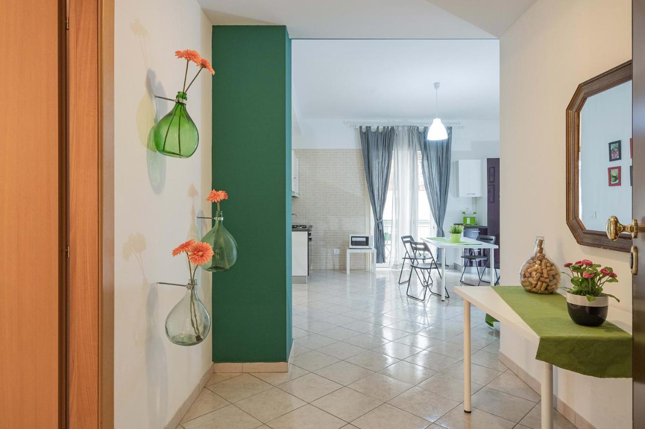 Apartment Green