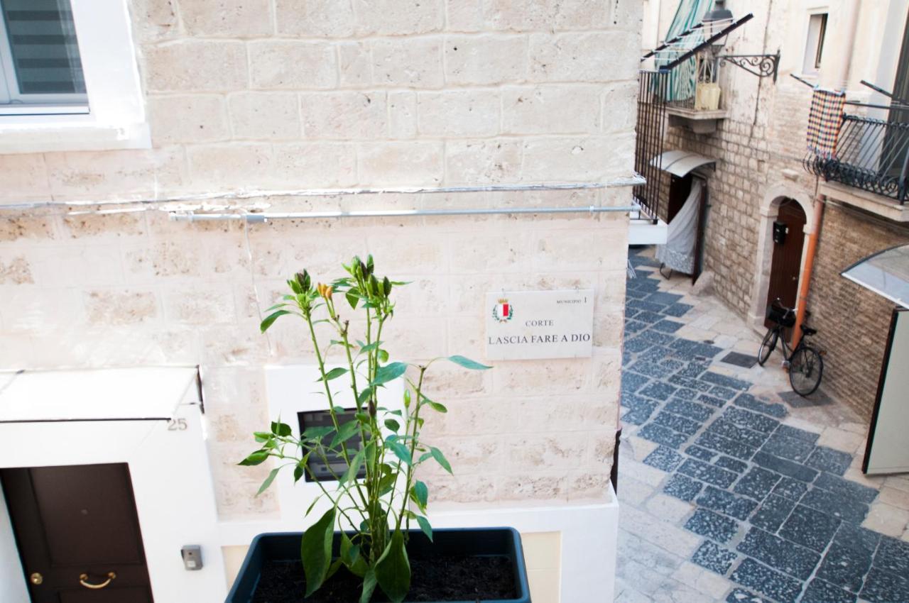 Just Here - Lascia Fare A Dio Bari