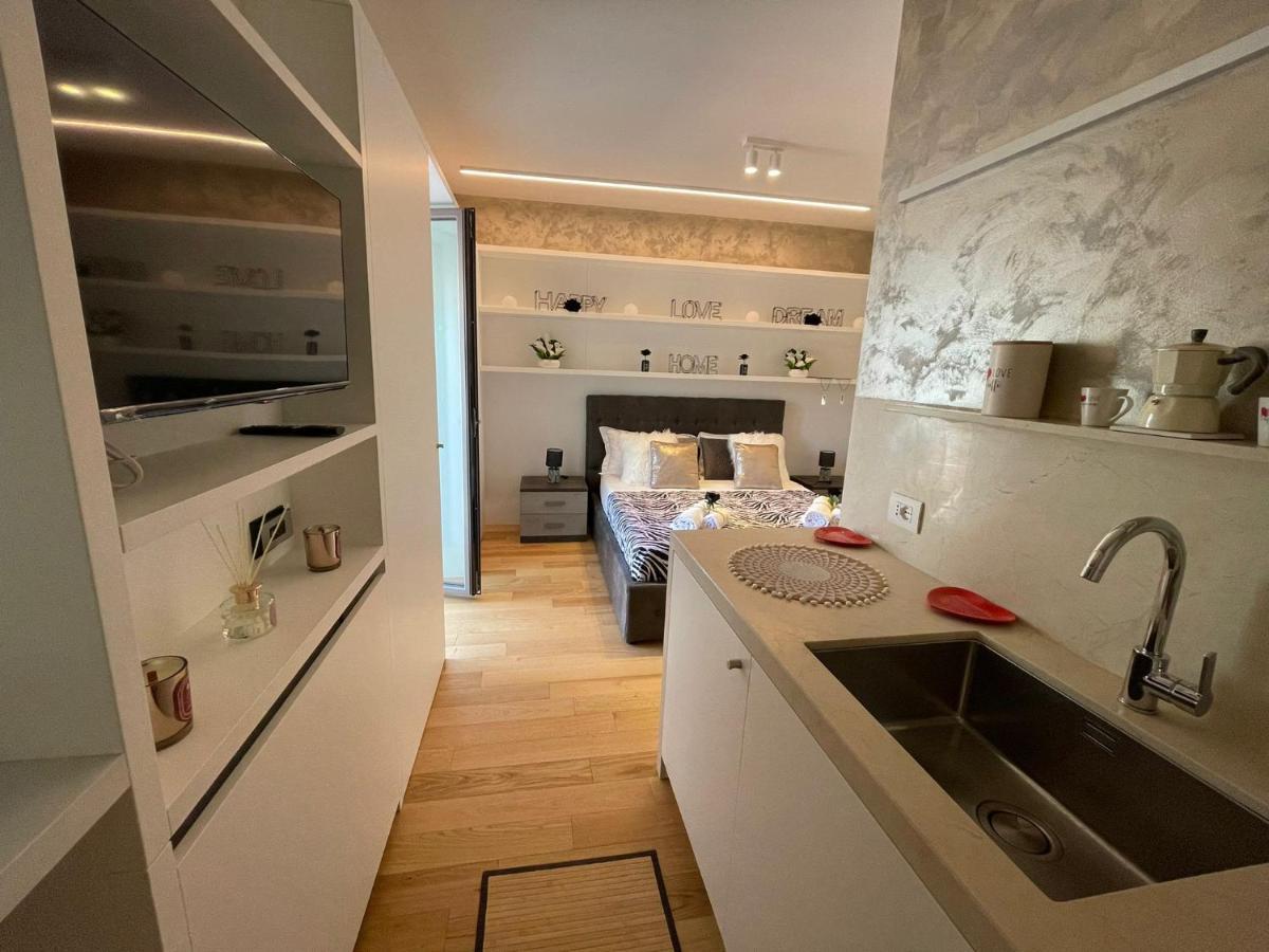 Palazzo Metropolis Guest house *