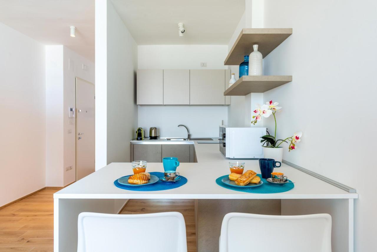 Waterfront With Seaview Balcony Apartment
