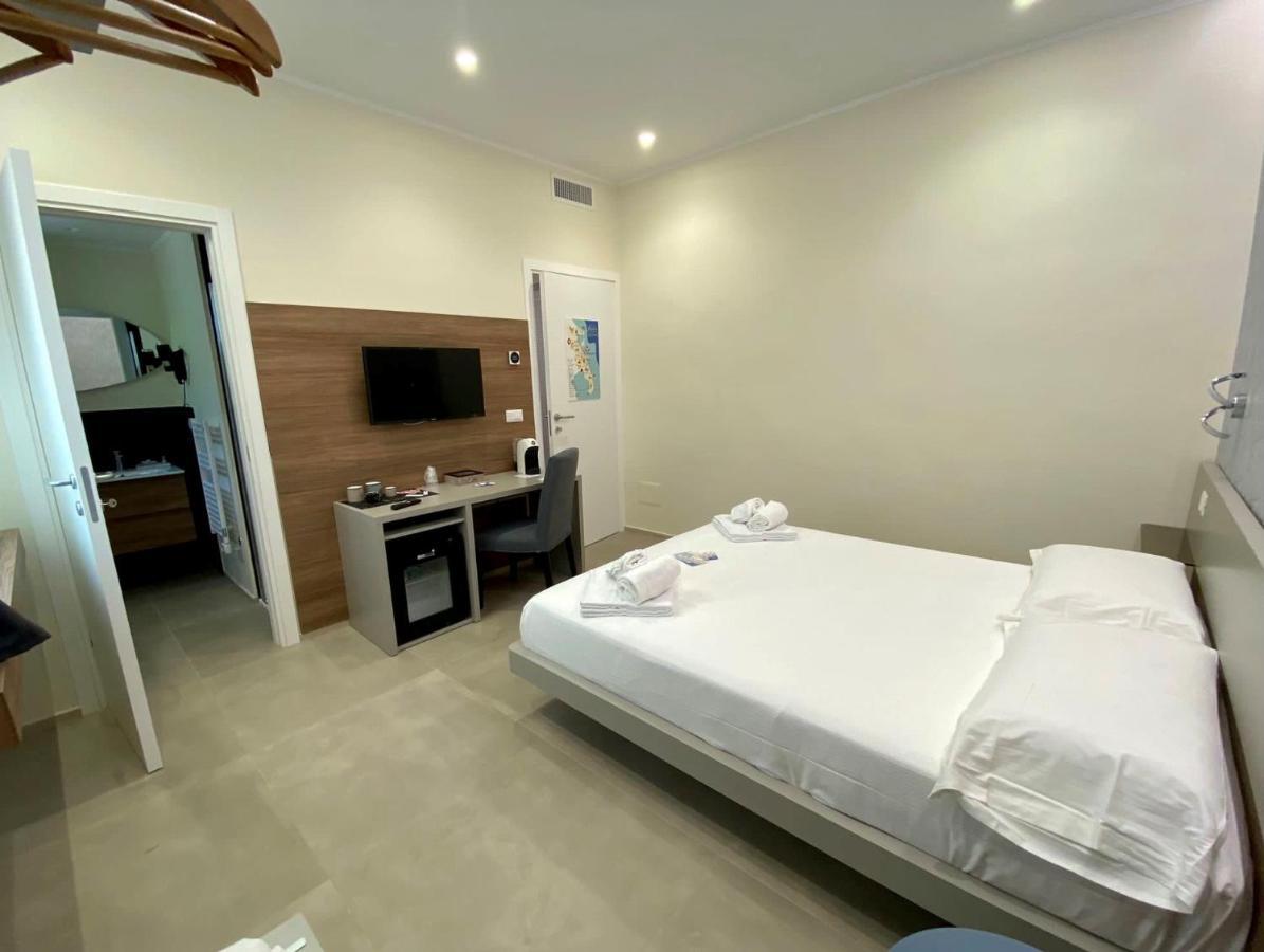 Levante And Apartment Bari