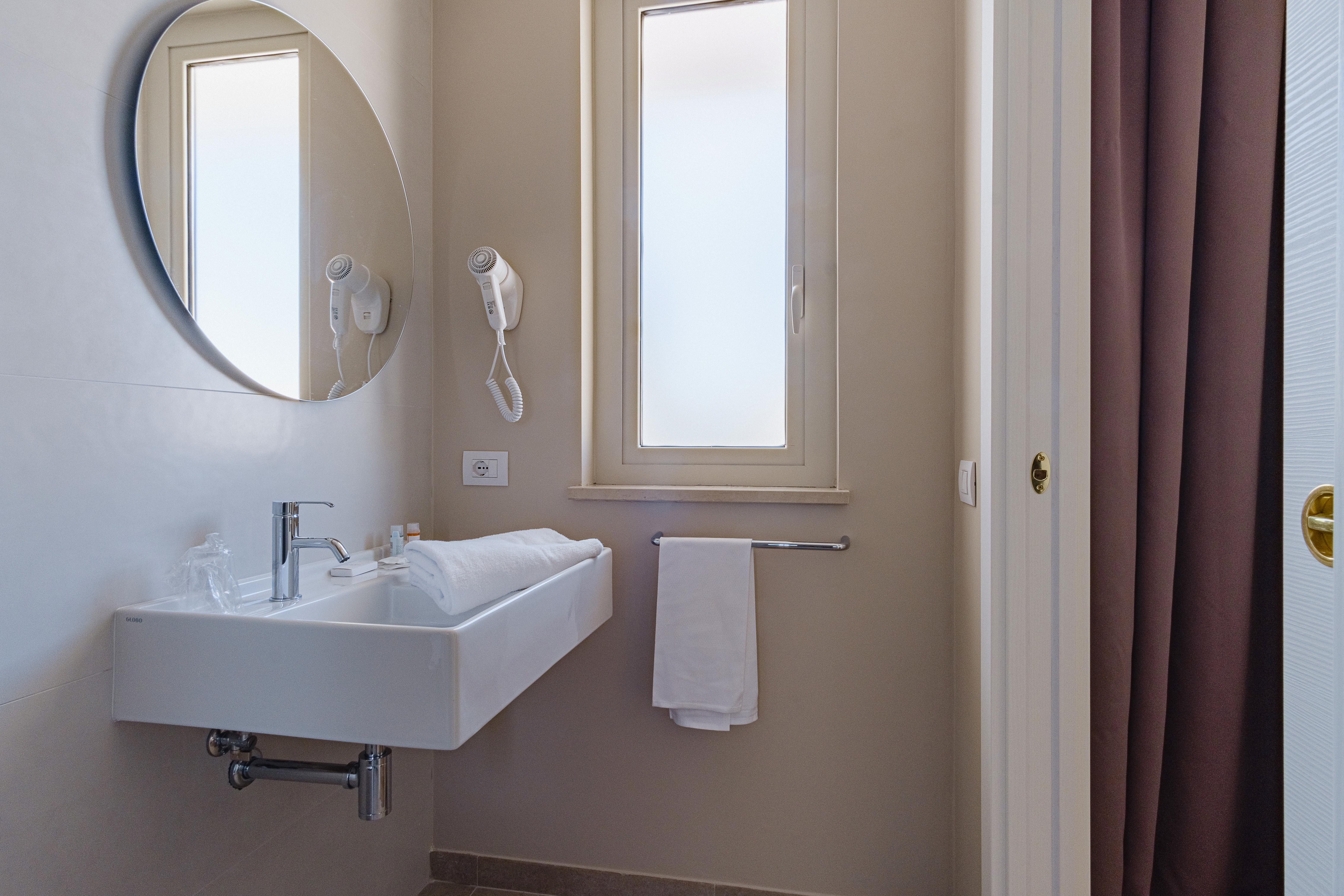 Hotel Boston 4*