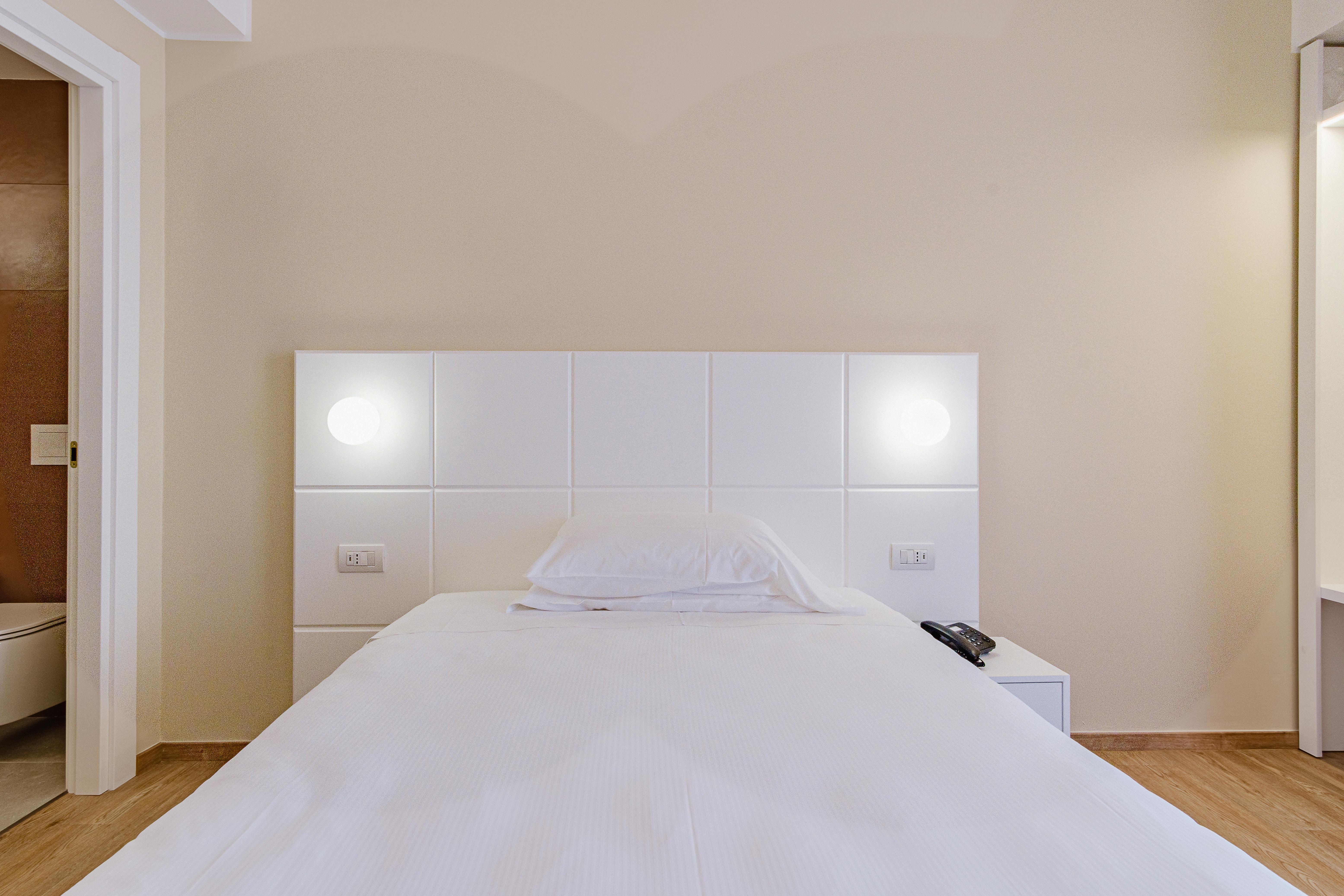 Hotel Boston 4*