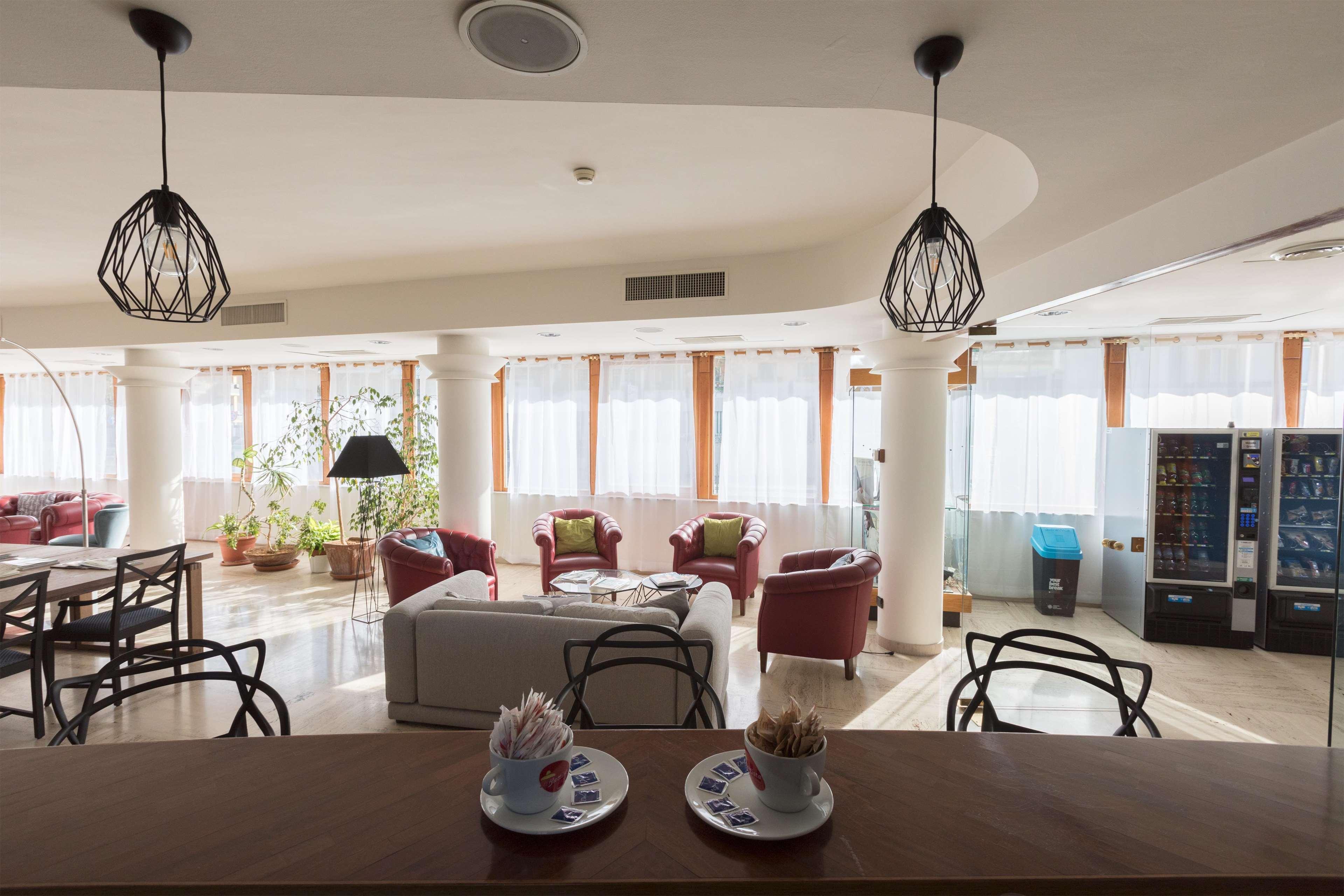 La Baia Hotel 3*