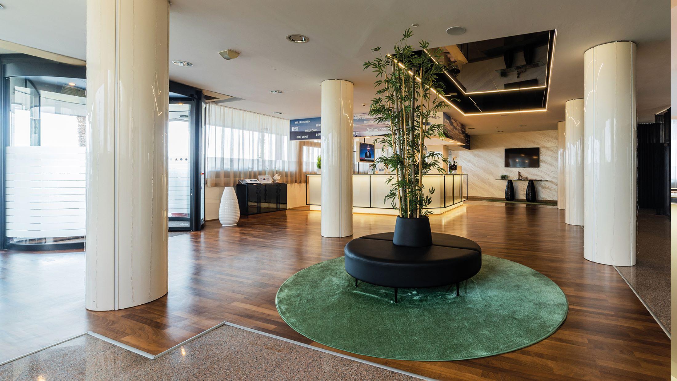 Barion & Congressi Hotel 4*