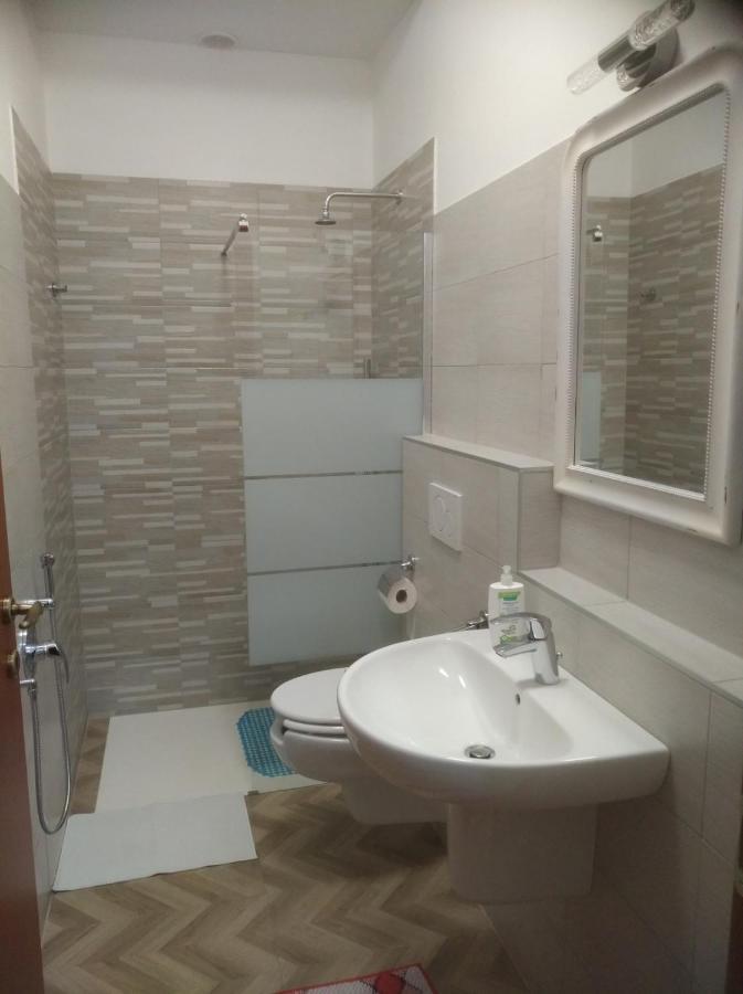 Divenere Carbonara - Locazione Turistica Apartment *