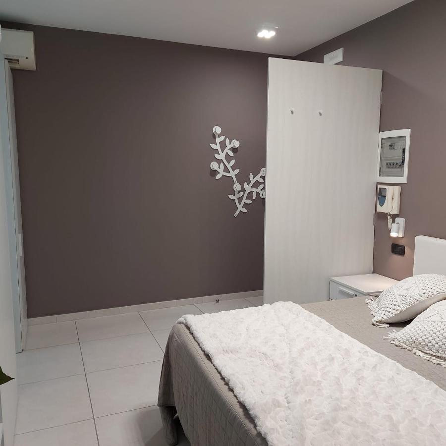 Suite48 *