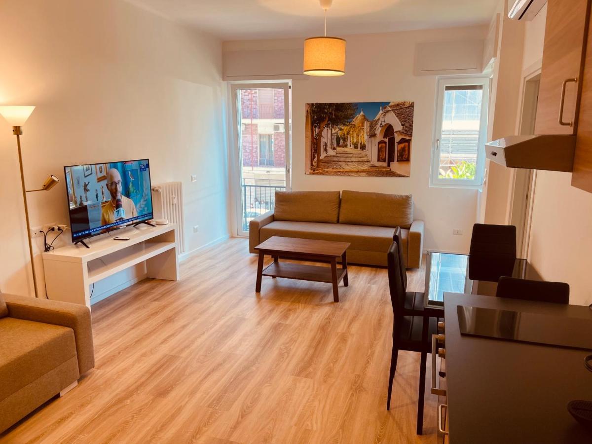 Moderno 1 Apartment Bari