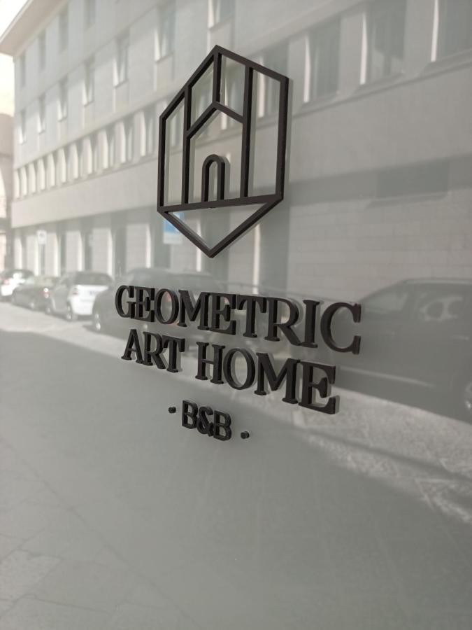 Geometric Art Bari
