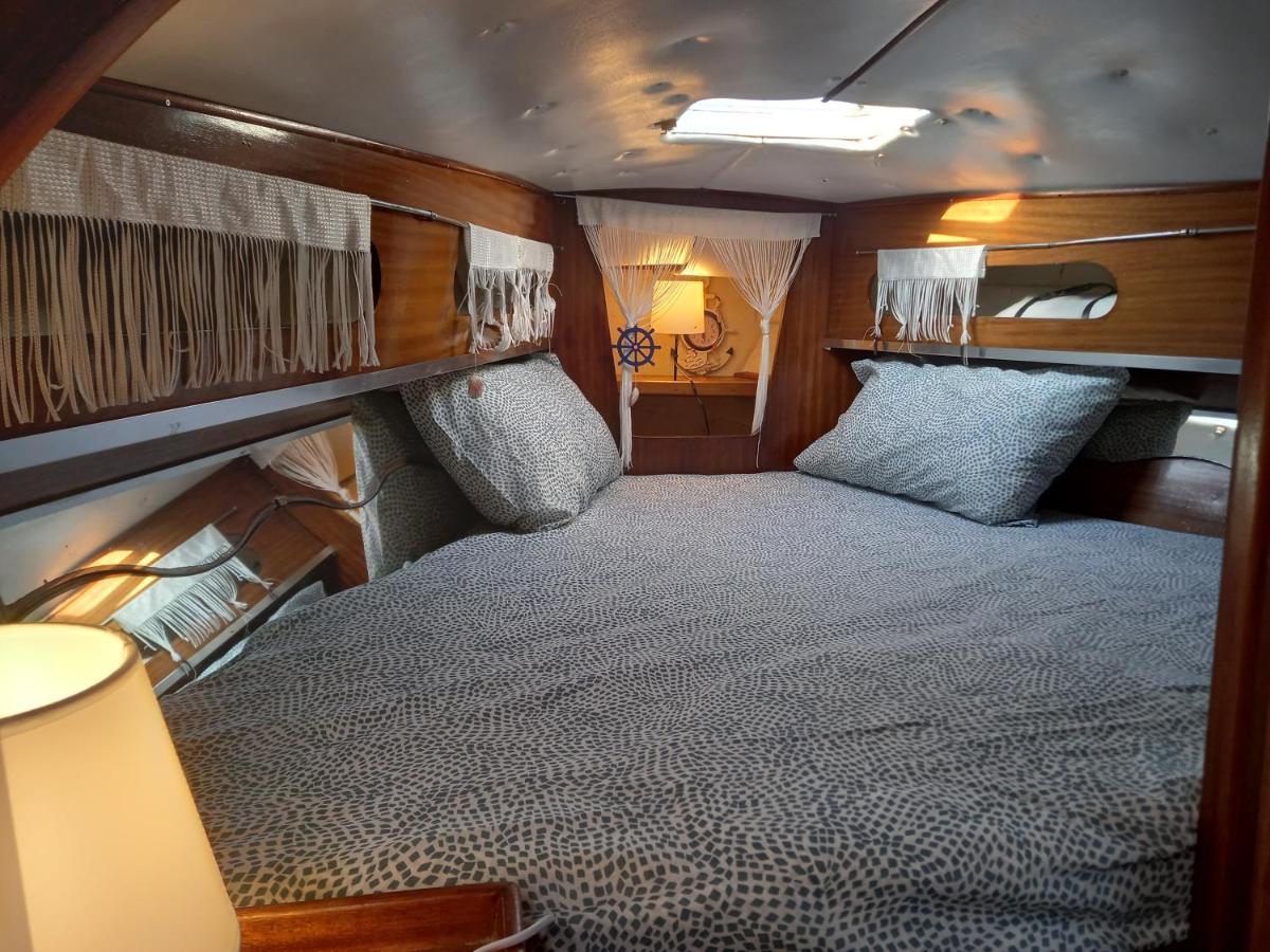 Botel La Tua Stanza A Vela Sul Mare Bari