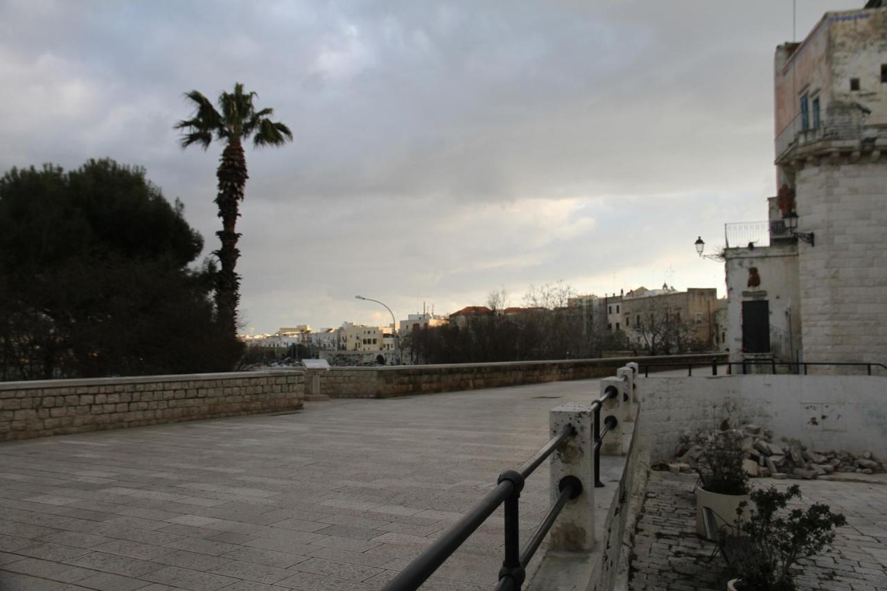 Bed & Breakfast Mirabari Bari