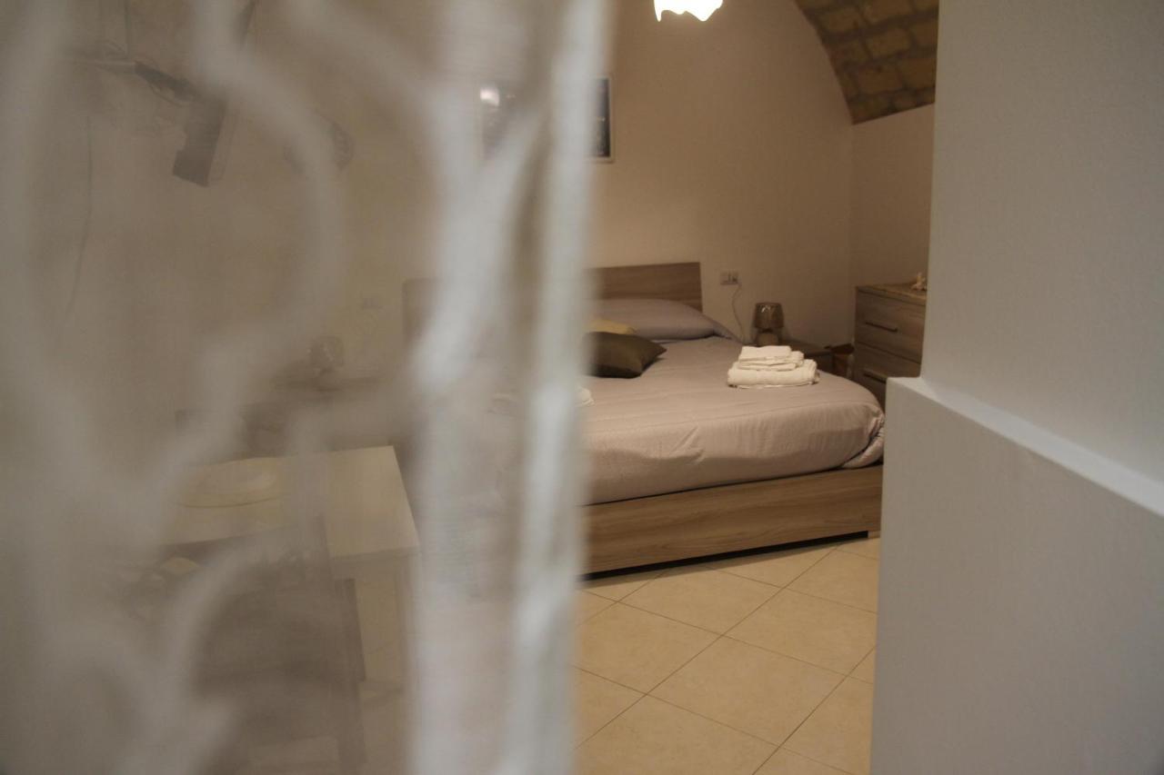 Bed & Breakfast Mirabari Bari