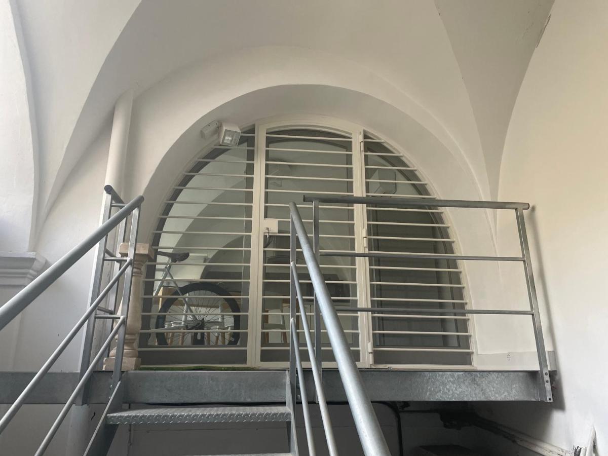 Loft “cinema Galleria”