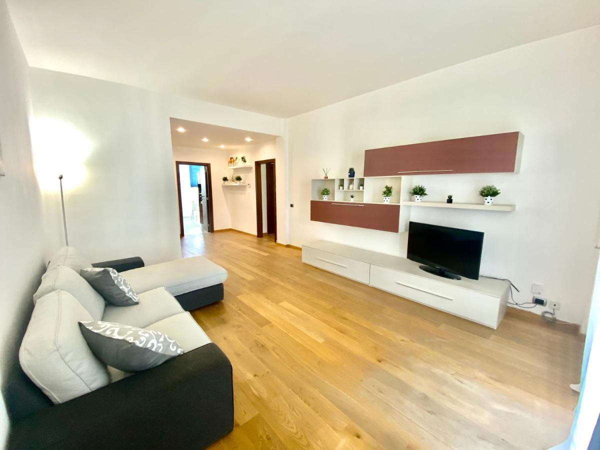 Homeclass Apartment *