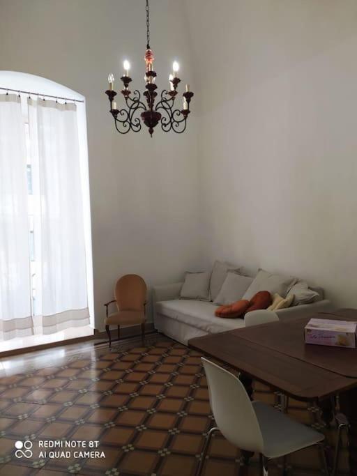 Apartment Dante Alighieri House Bari