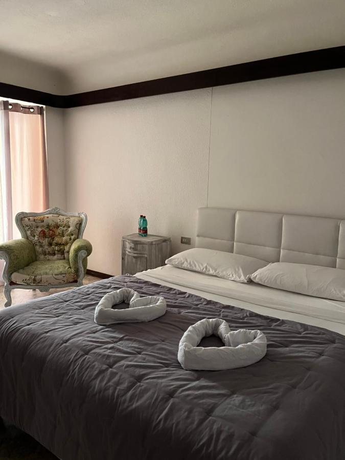 Castello Bed & Breakfast *