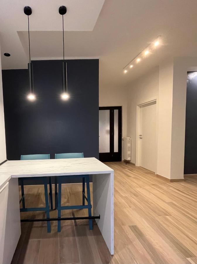 Luxury 11 Apartment
