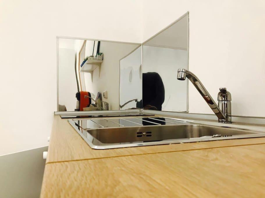 Art Of Sleep Apartment