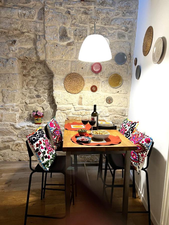 Apartment Palazzo Barone,nel Cuore Del Borgo Antico. *