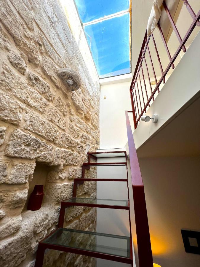 Palazzo Barone,nel Cuore Del Borgo Antico. Bari
