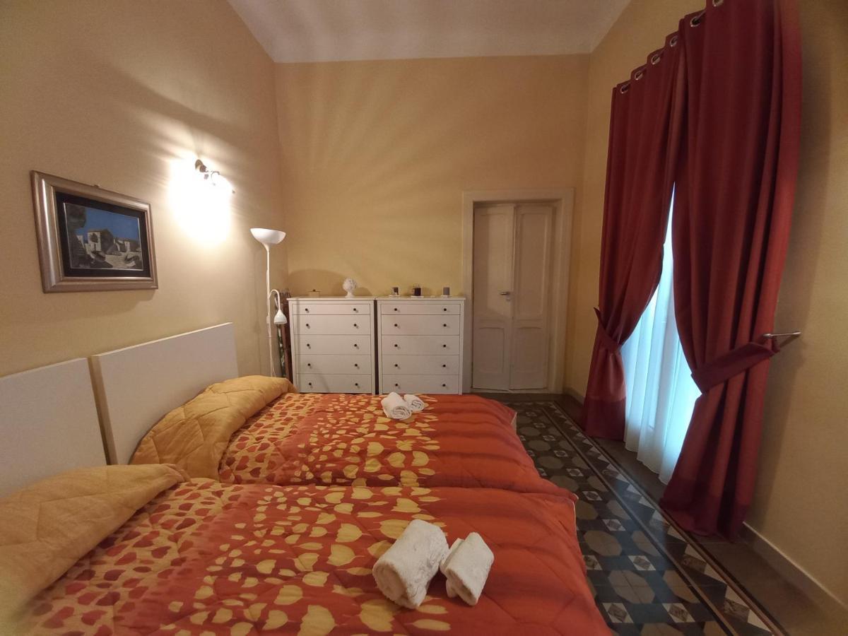 Interno10 * Bari