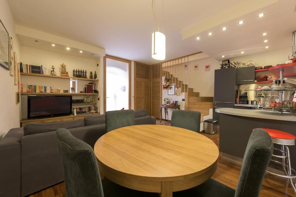 Apartment Traditional In Old *