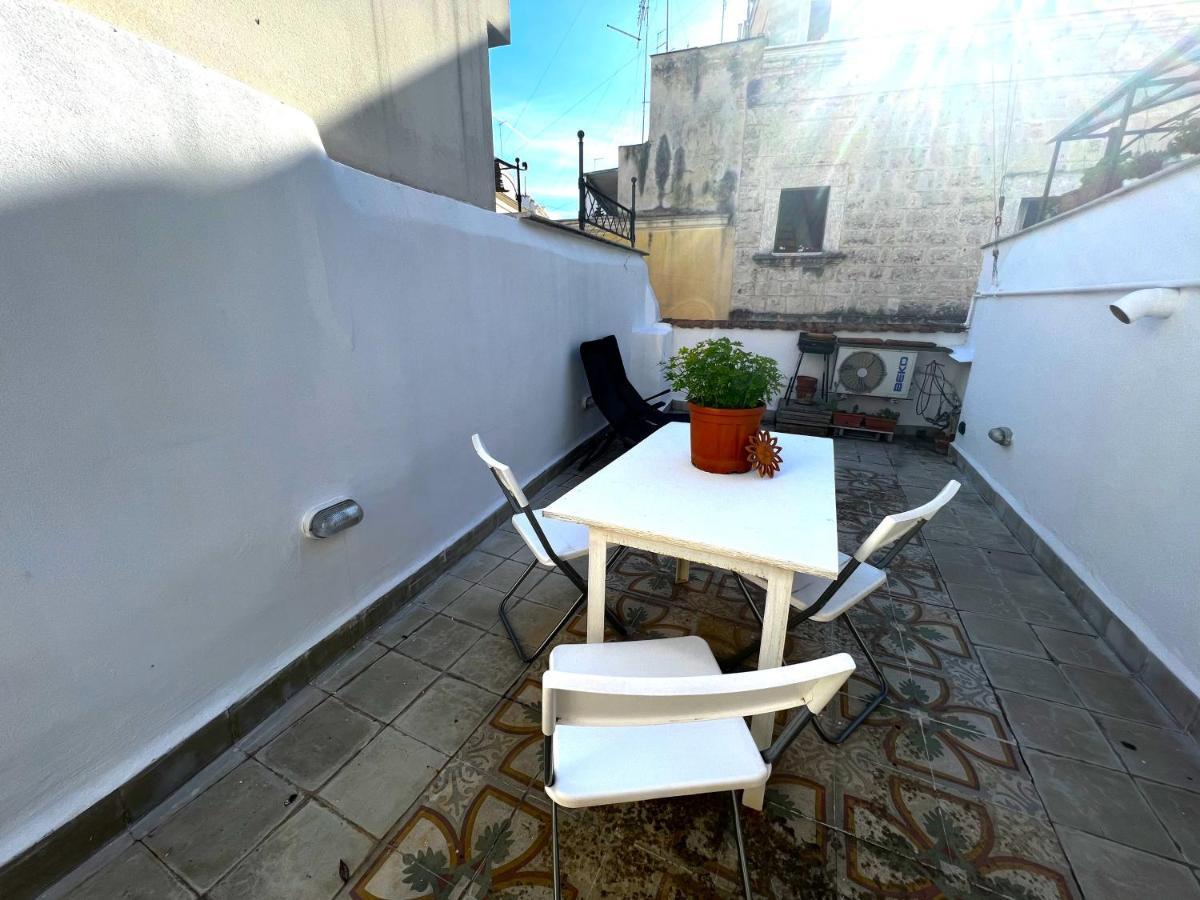 Palazzo Barone,nel Cuore Del Borgo Antico. Apartment Bari