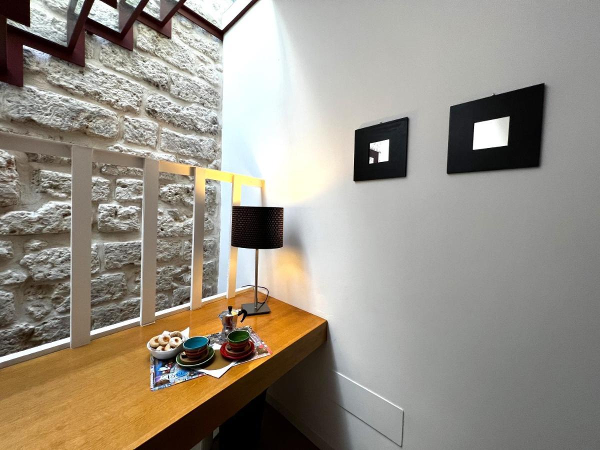 Palazzo Barone,nel Cuore Del Borgo Antico. Apartment *